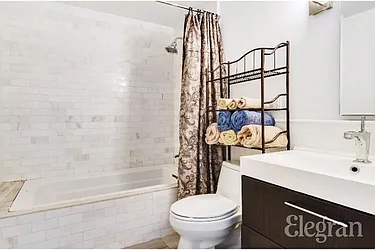 Rented by (Legacy) Elegran