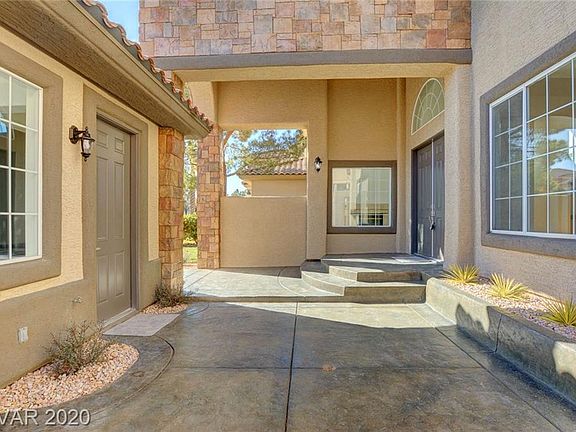 3rd image of 5406 San Bellasera Ct