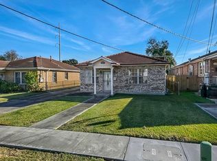 4325 Touro St, New Orleans, LA 70122