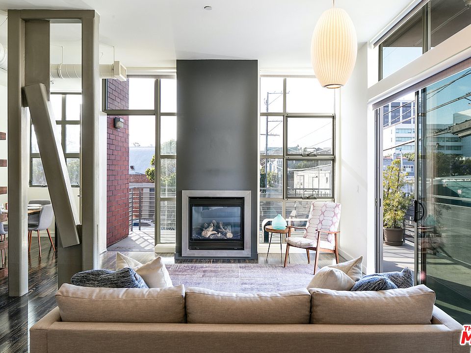 1st image of 1912 Broadway APT 205