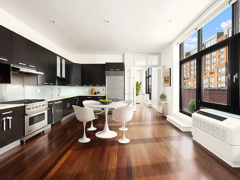 233 Pacific St #PHC — Photo 3