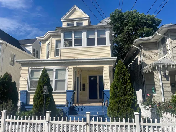 12 Rutgers Pl, Passaic, NJ 07055