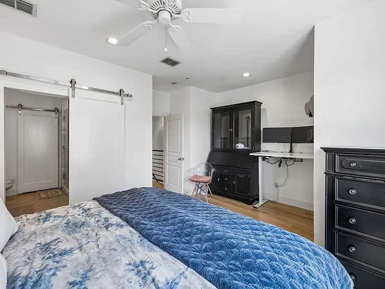 4307 McKinney Ave #8 — Photo 13