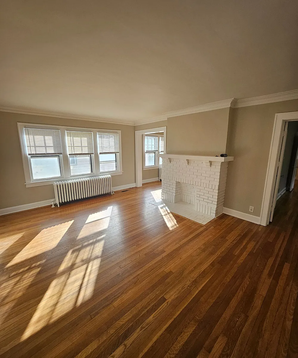 Building Photo - 5436 Harrison St