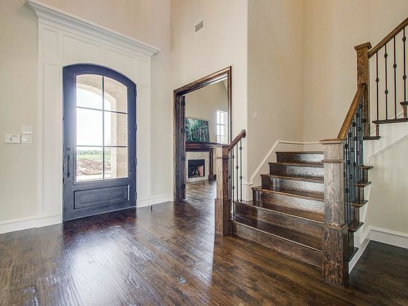 3rd image of 837 Lake Carillon Lane