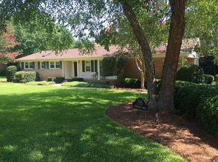 215 Evergreen Dr, Greenwood, SC 29649