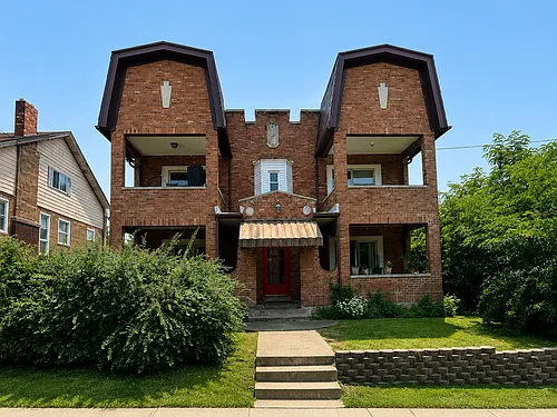 115 W James St #2 Photo 1