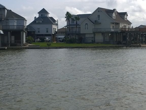  Lot from Tiki Channel