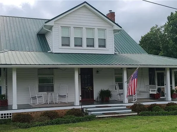 715 Spry Rd, Winston Salem, NC 27107
