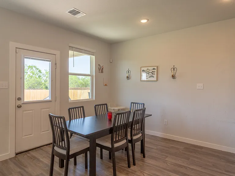9931 Forestier Grn — Photo 11