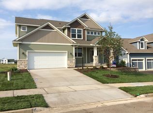 4 Kinsman, Hudson, WI 54016