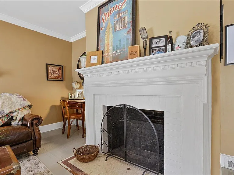 Living room at Hunsucker's Place located within walking distance of Downtown Greensboro and Cone Hospital