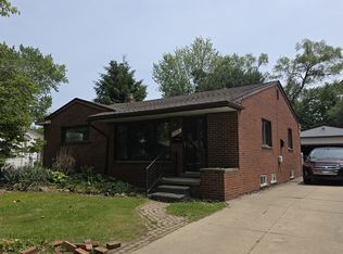 26521 Baldwin St, Dearborn Heights, MI 48127