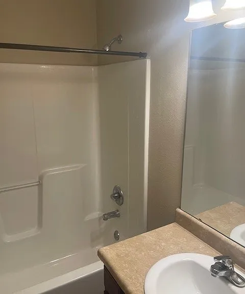 1115 N Missouri Dr — Photo 12