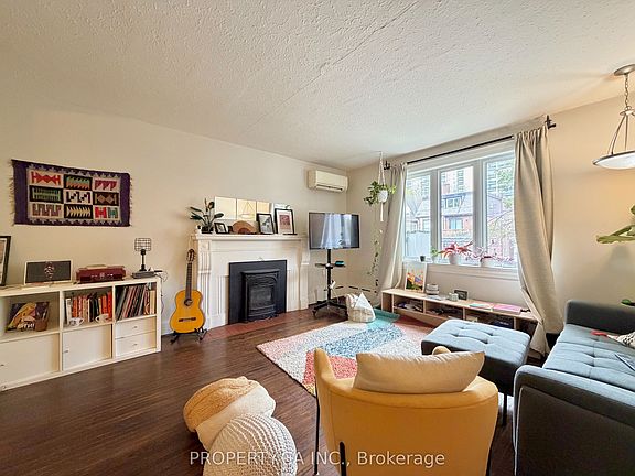 2nd image of 355 Spadina Rd