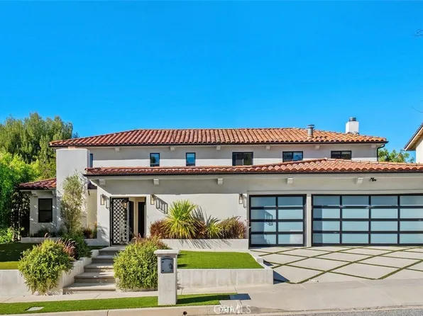 22717 De Kalb Dr, Calabasas, CA 91302