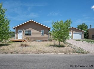 207 E 4th St, Pine Bluffs, WY 82082