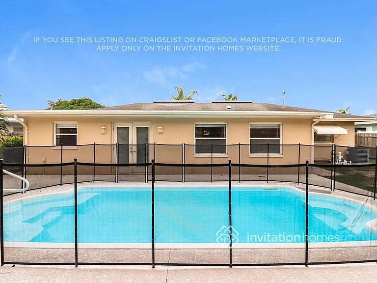8924 110th Ln — Photo 16