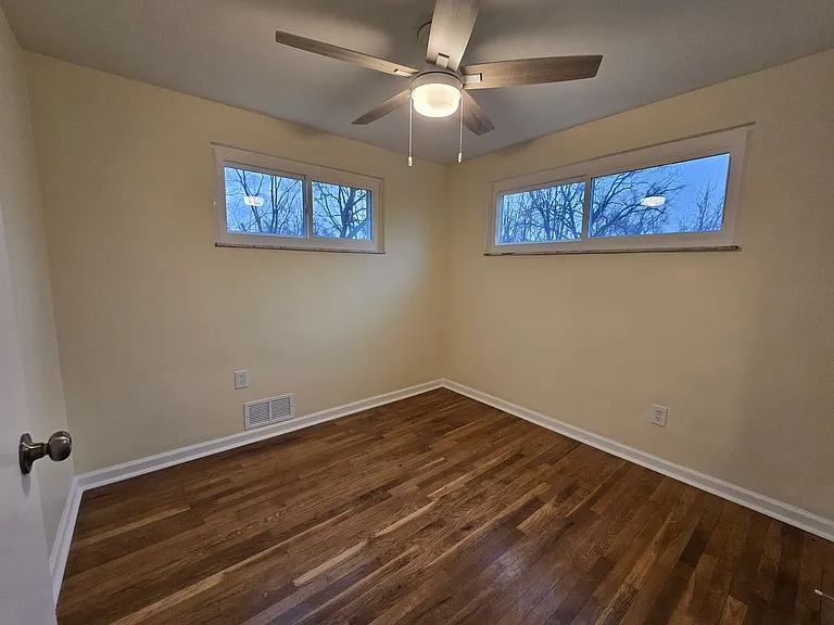389 Beech Rd — Photo 8