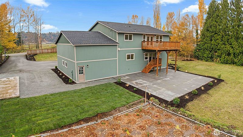 4th image of 907 Orting Kapowsin Highway E