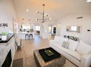 2350 Valleywood Rd, Henderson, NV 89014