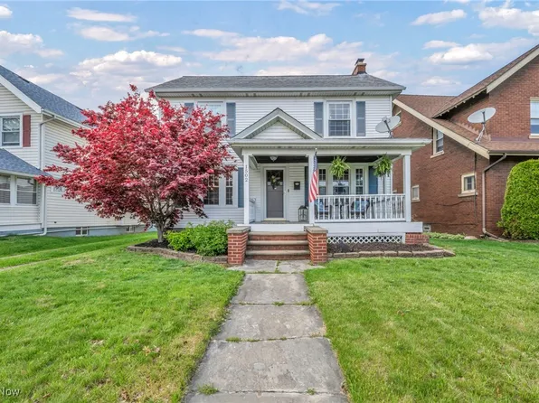 1502 S Lakeview Blvd, Lorain, OH 44052