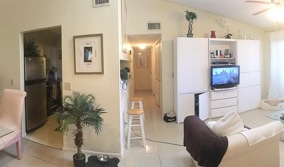 1st image of 13771 Oneida Dr APT B3