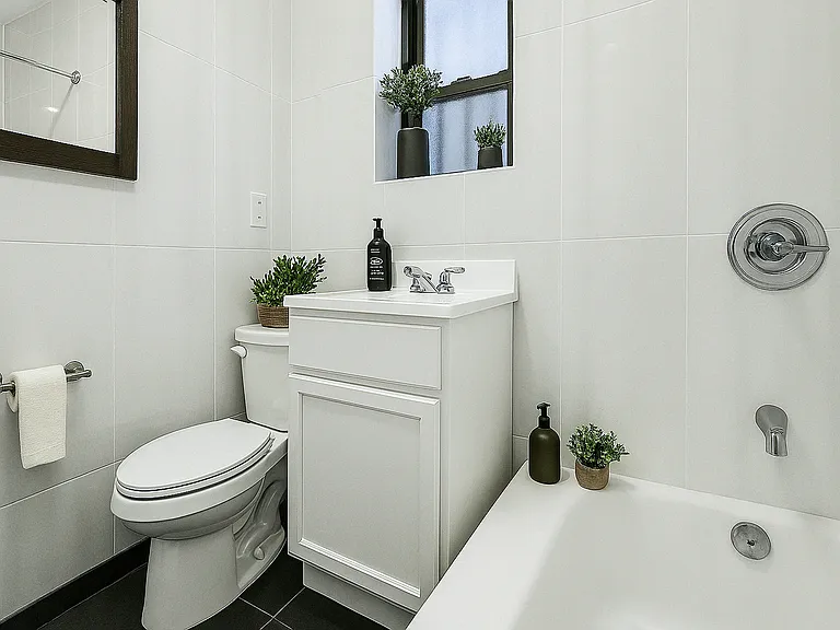 309 W 114th St #5C — Photo 3