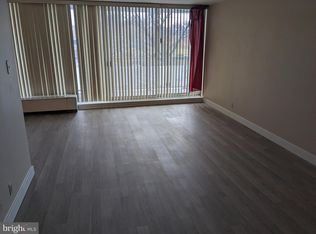3900 Ford Rd APT 2R, Philadelphia, PA 19131