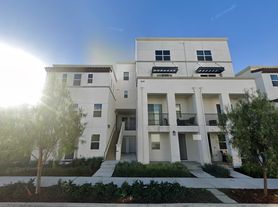 2035 Mindoro Ln