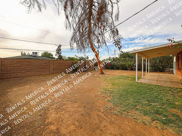 3432 N 23rd Ave — Photo 35
