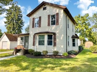 23 Warner St, Seville, OH 44273