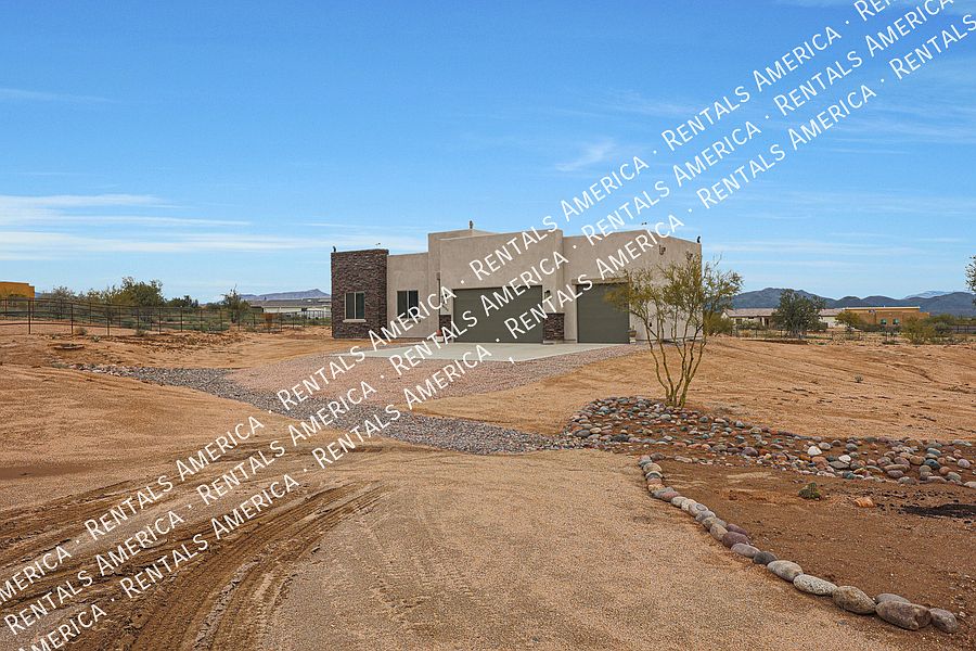 1st image of 16720 E Melanie Dr