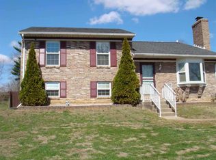 510 Gun Powder Ln, Evansville, IN 47711