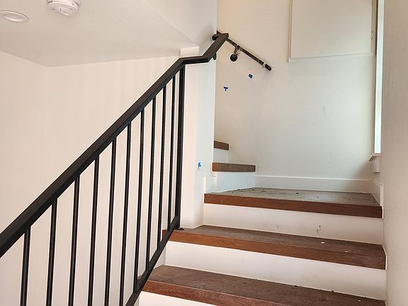 3rd image of 1308 S Grant St #1/2