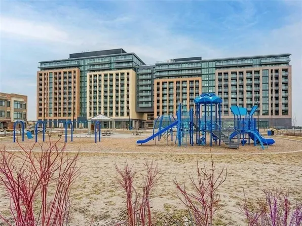 100 Eagle Rock Way #513, Vaughan, ON L6A 5B9
