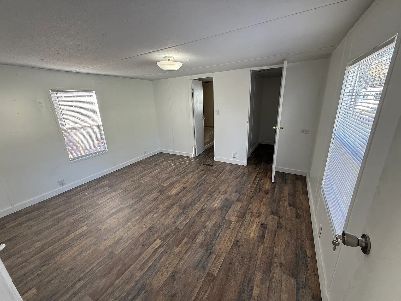 2 bed, $975 — Photo 2