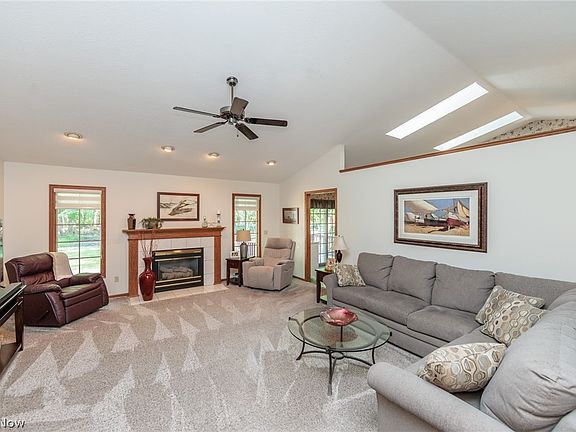 4th image of 6405 Ridgeview Blvd