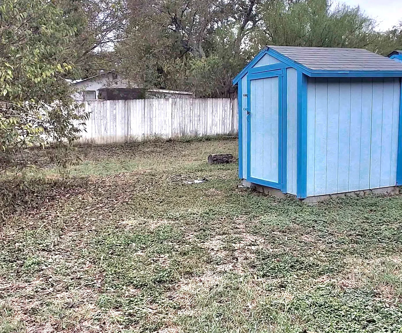 3420 Gateway Dr — Photo 4