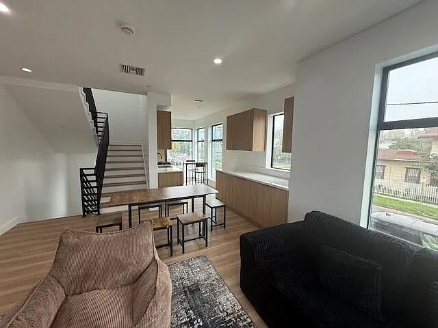 1 bed, 1.0 bath, 116 sqft, $1,450 — Photo 4