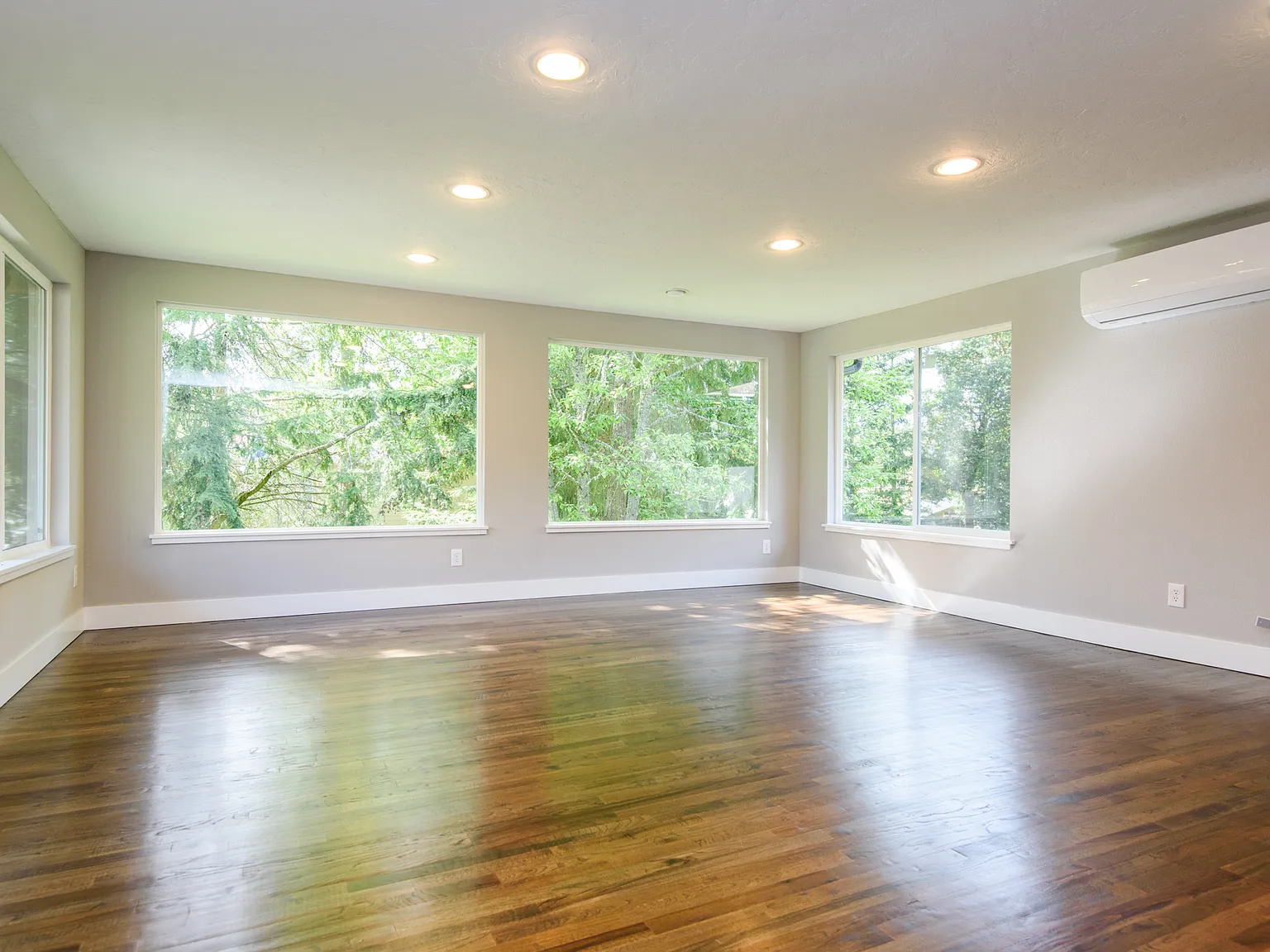 11444 SE 72nd St, Newcastle - 1 — Photo 4