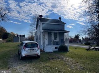 1435 Frush Valley Rd #R, Reading, PA 19605