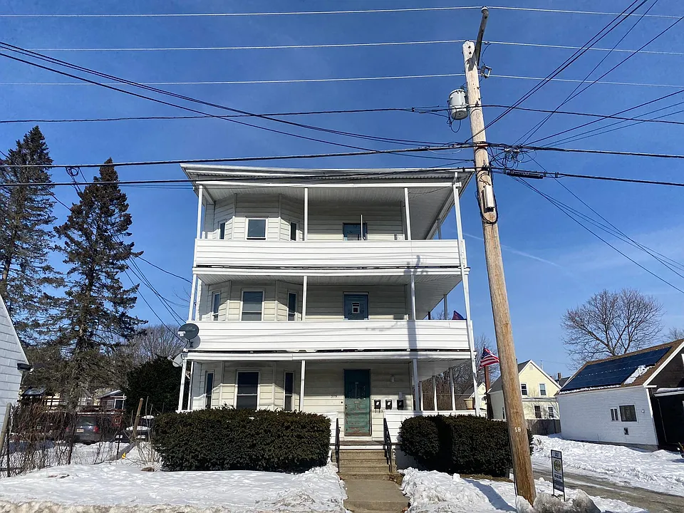 315 Parker St #3