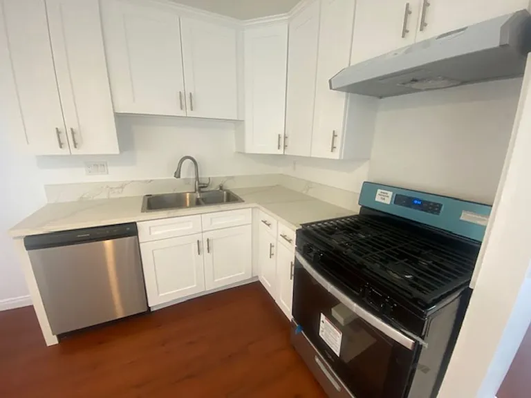 5315 Heather St — Photo 7