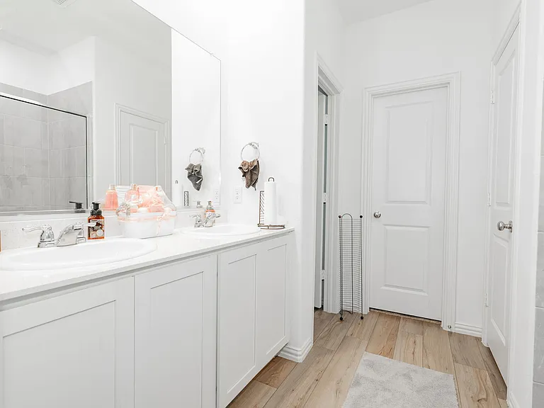 1034 Manuel Dr — Photo 17