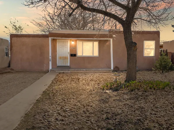 808 Alvarado Dr SE, Albuquerque, NM 87108