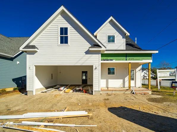 100 Live Oak Commons, Beaufort, NC 28516