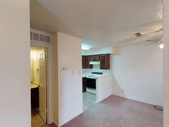 5th image of 922-926 Cleveland St #29