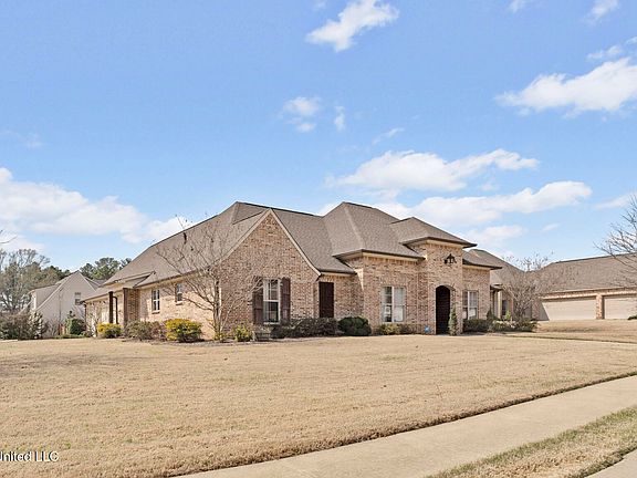 2nd image of 208 Stone Creek Dr