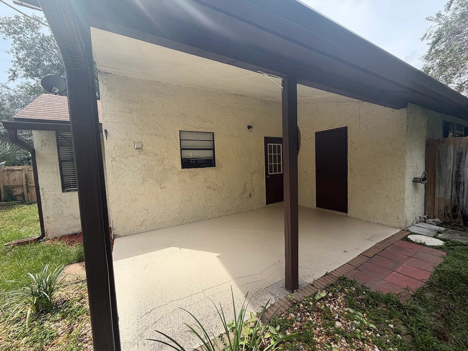 2 bed, 1.5 bath, 1116 sqft, $1,850 — Photo 3